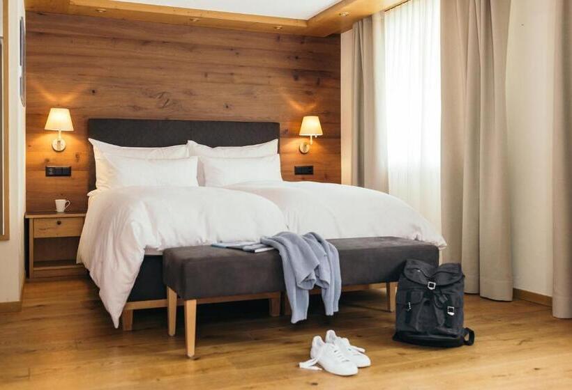 اتاق لوکس, La Couronne Hotel & Spa