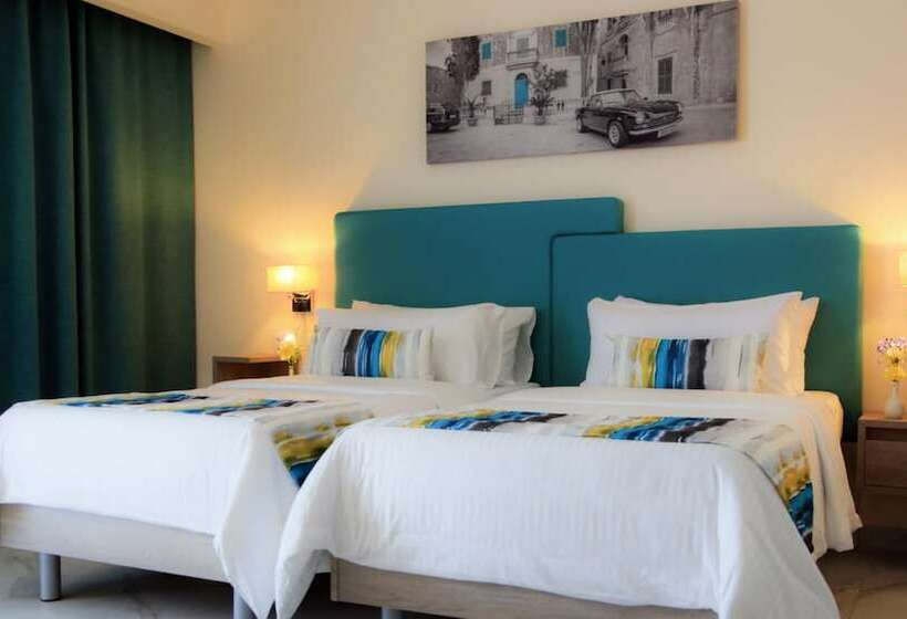 اتاق استاندارد با چشم‌انداز استخر, Riviera Spa Resort - Adults Only