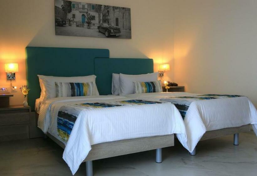 اتاق اساندارد با چشم‌انداز جانبی به دریا, Riviera Spa Resort - Adults Only