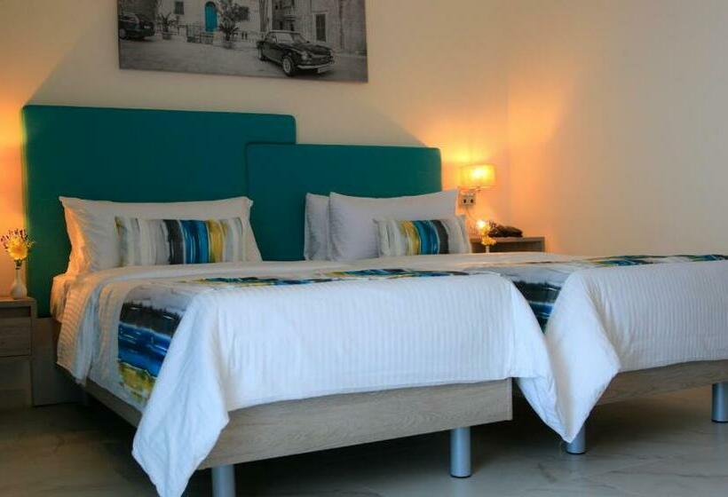 اتاق سه نفره سوپریور با چشم‌انداز دریا, Riviera Spa Resort - Adults Only