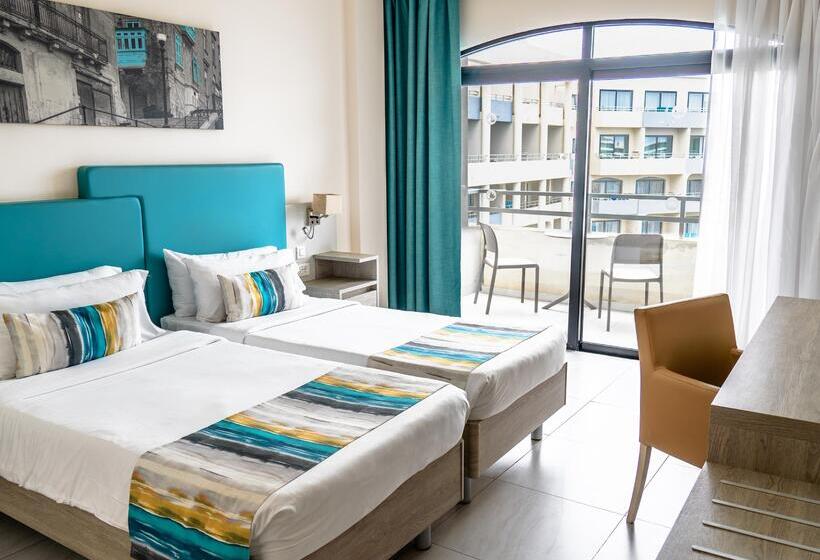اتاق استاندارد با چشم‌انداز استخر, Riviera Spa Resort - Adults Only