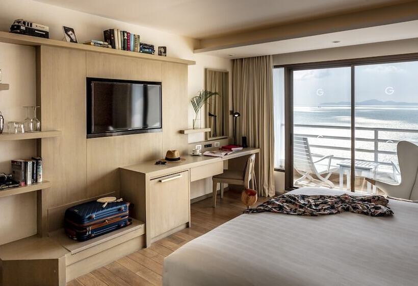 اتاق اجرایی با چشم‌انداز دریا, Pullman Pattaya Hotel G