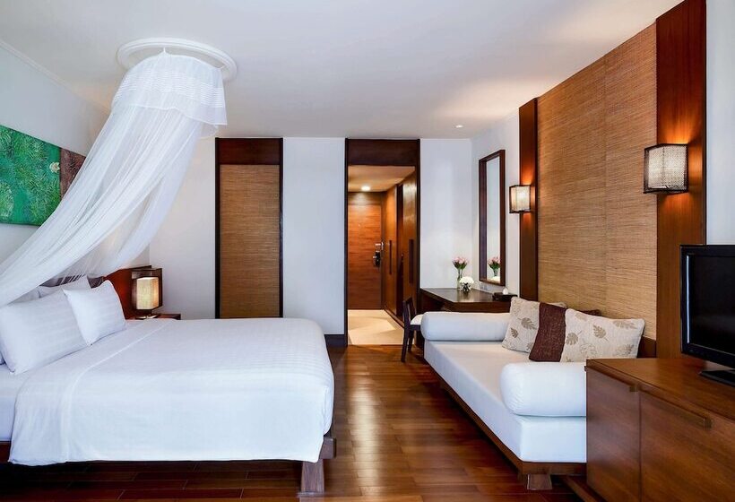 Habitación Estándar Cama Matrimonio, Pullman Pattaya  G