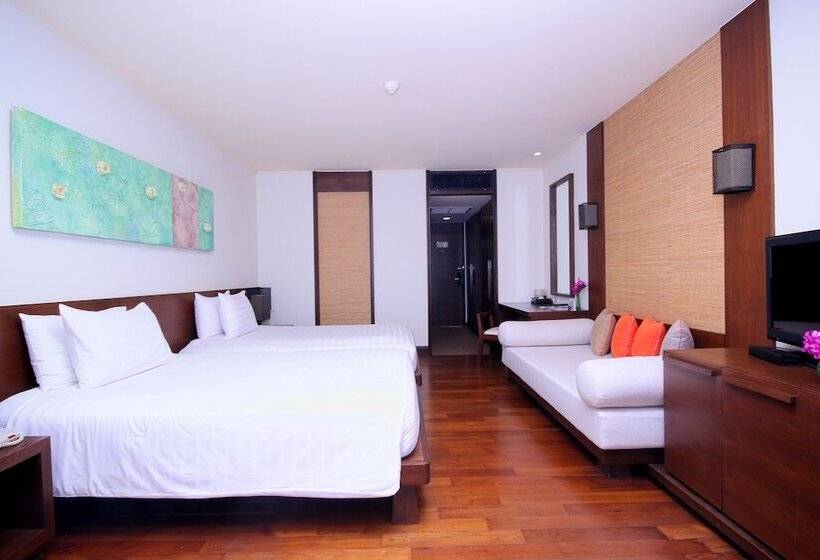 اتاق استاندارد با بالکن, Pullman Pattaya Hotel G