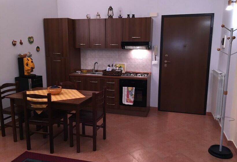 آپارتمان راحتی 1 خوابه, Hola Cathedral House