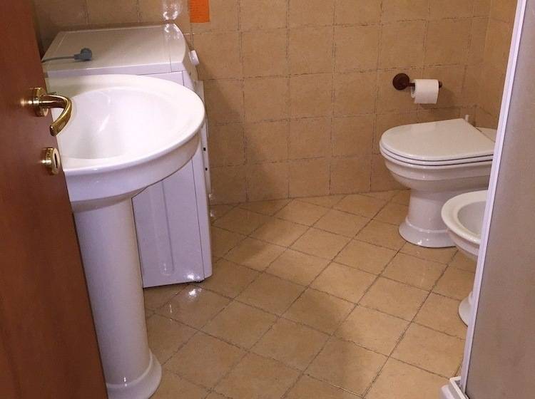 آپارتمان راحتی 1 خوابه, Hola Cathedral House