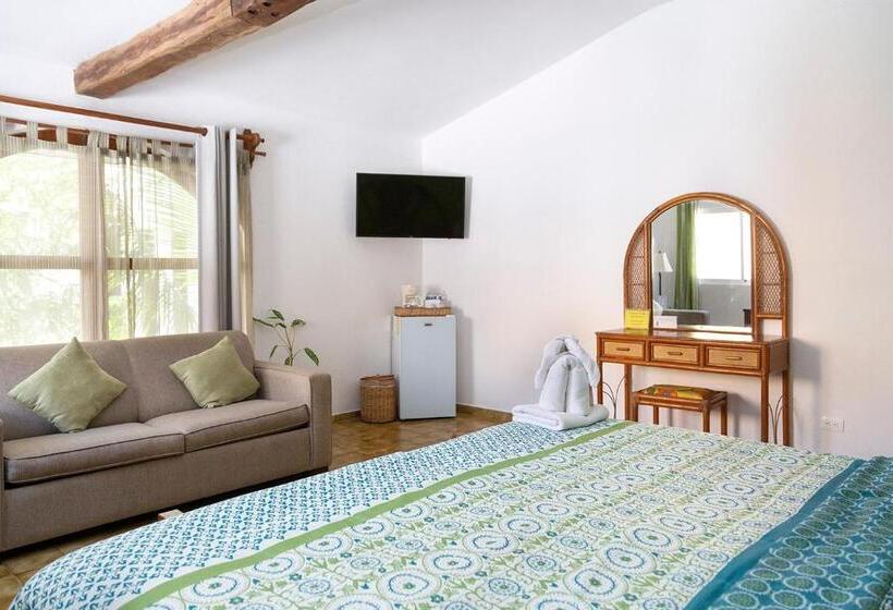 اتاق راحتی, Amar Inn