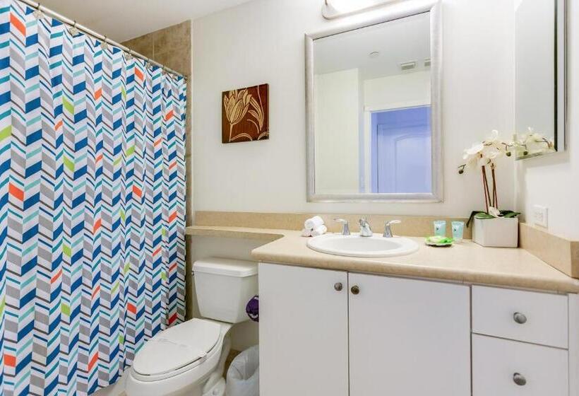 سوییت, Dadeland Towers By Miami Vacations