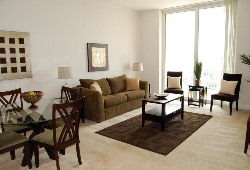 سوییت, Dadeland Towers By Miami Vacations