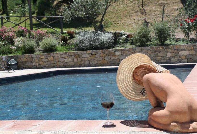 سوییت لوکس, Agriturismo Borgo Il Bonagino