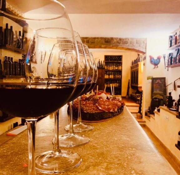 سوییت لوکس, Agriturismo Borgo Il Bonagino
