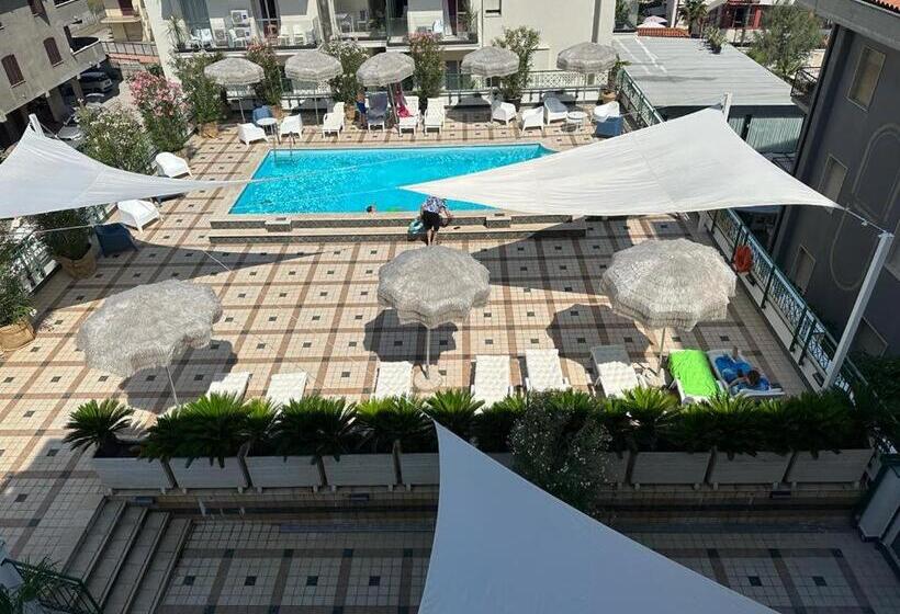 اتاق استاندارد چهار تخته, Costa Verde