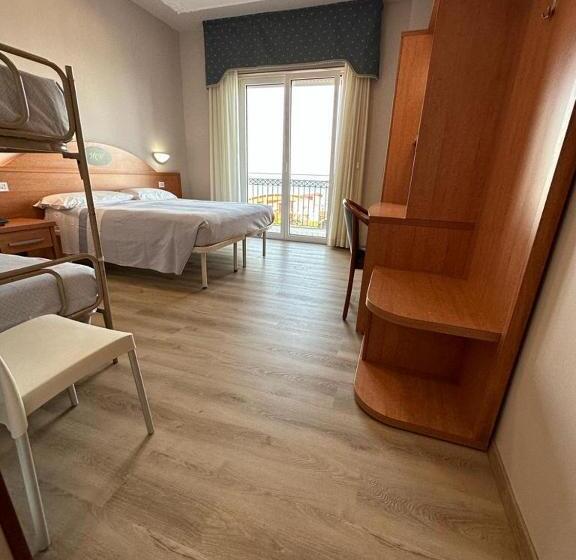 اتاق استاندارد چهار تخته, Costa Verde