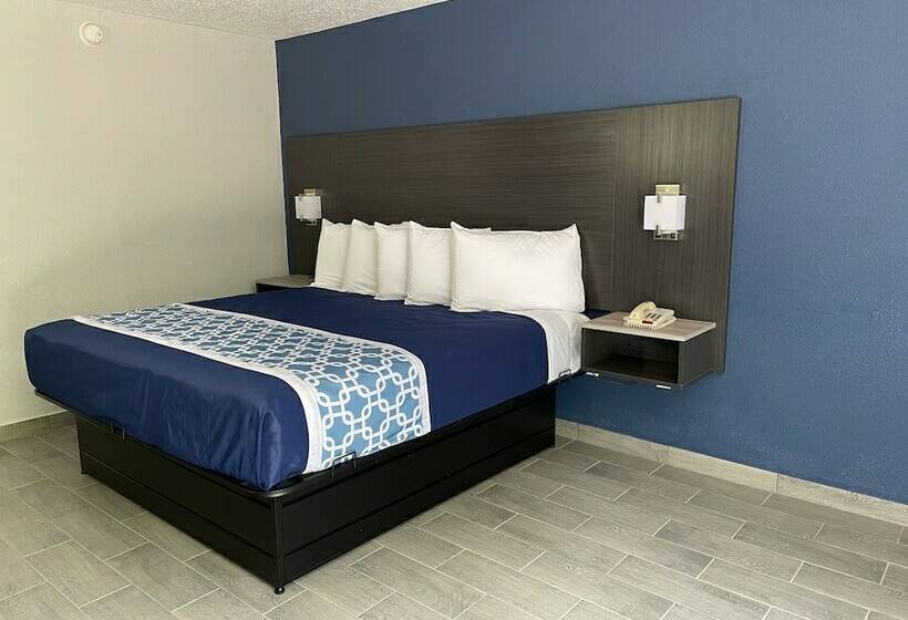 اتاق استاندارد با تخت دوبل, Executive Inn