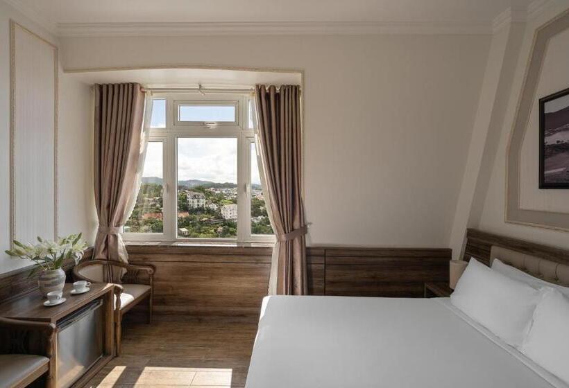 اتاق سوپریور, New Life Hotel   Da Lat