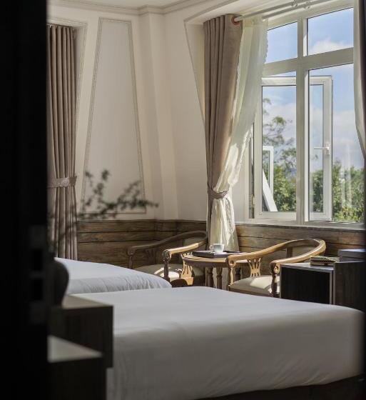 اتاق سوپریور سه تخته, New Life Hotel   Da Lat