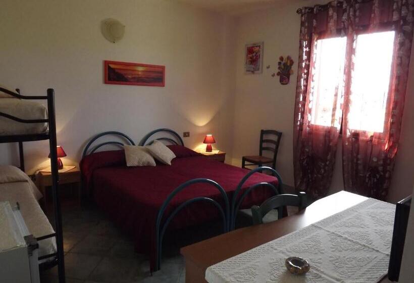 اتاق استاندارد چهار تخته, Agriturismo Quattro Mori