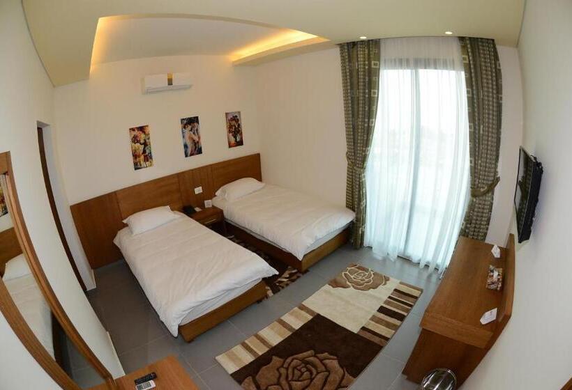 اتاق لوکس با چشم‌انداز دریا, Guias Hotel & Spa