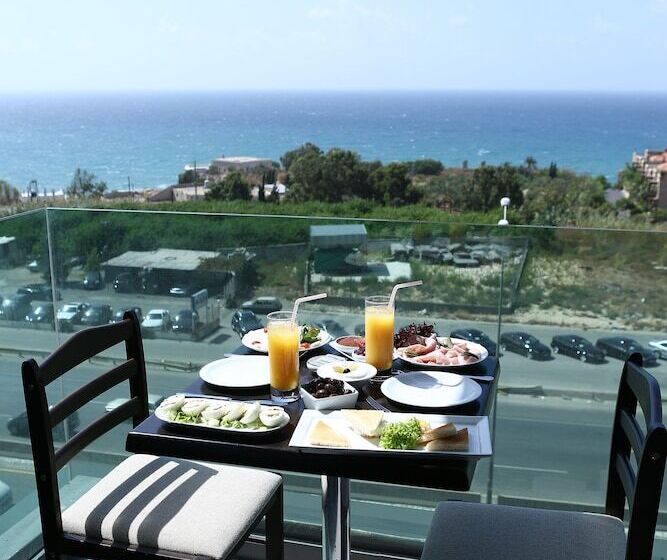 اتاق لوکس با چشم‌انداز دریا, Guias Hotel & Spa