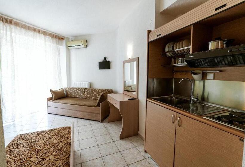 Balkonlu Standart Stüdyo, Stefanidis Apartments