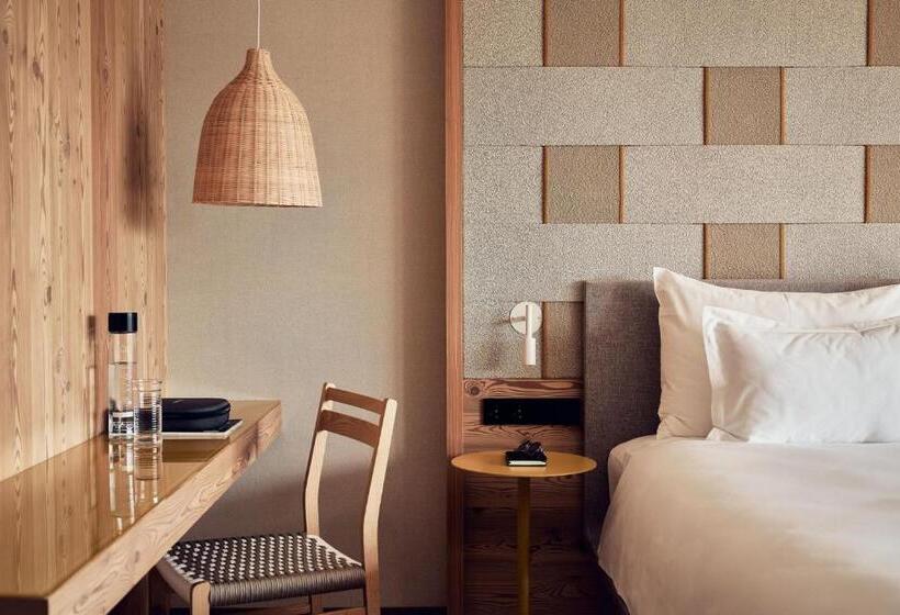 اتاق لوکس با بالکن, Falkensteiner Hotel Kronplatz   The Leading Hotels Of The World