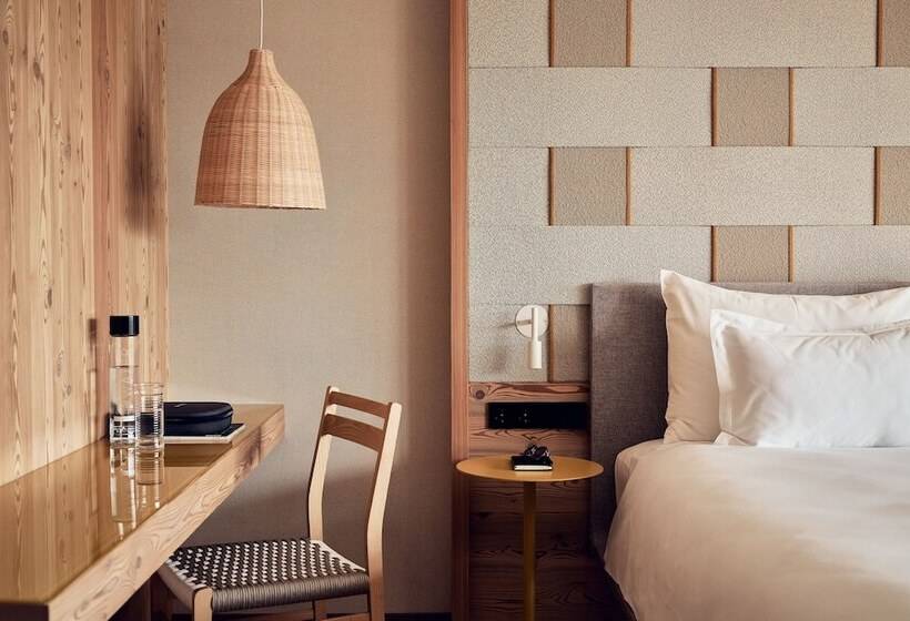 اتاق لوکس با بالکن, Falkensteiner Hotel Kronplatz   The Leading Hotels Of The World