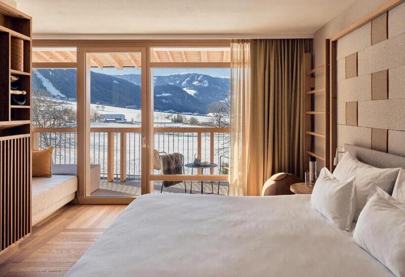 اتاق لوکس با بالکن, Falkensteiner Hotel Kronplatz   The Leading Hotels Of The World