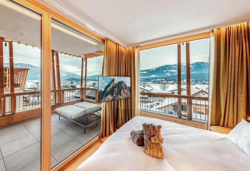 سوییت, Falkensteiner Hotel Kronplatz   The Leading Hotels Of The World