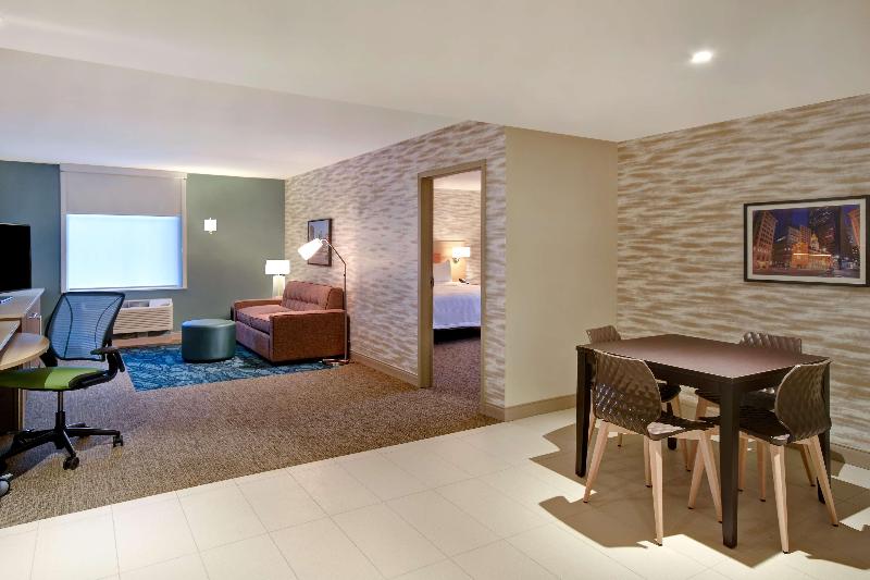 سوئیت با تخت بزرگ, Home2 Suites By Hilton Boston South Bay