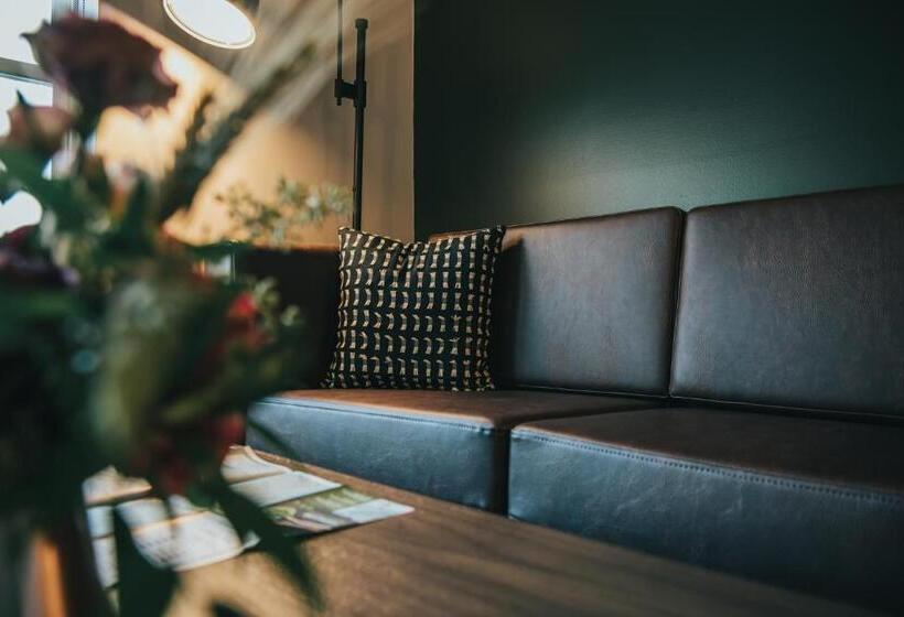 سوئیت با تخت بزرگ, Voco Saranac Lake Ny Waterfront, An Ihg