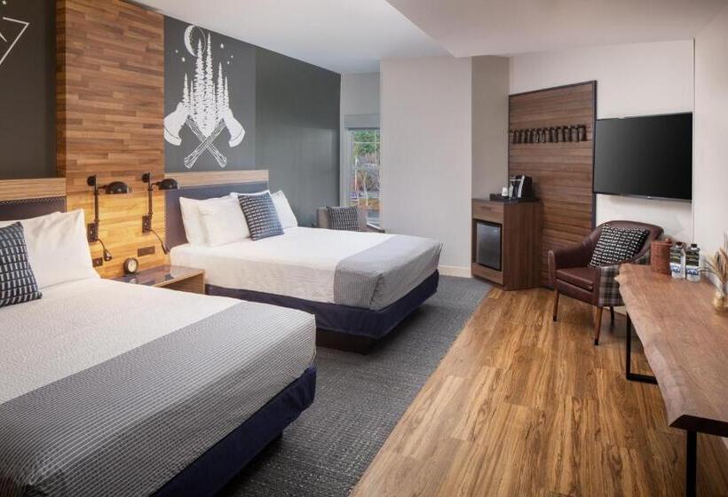 اتاق استاندارد با تخت دو نفره بزرگ, Voco Saranac Lake Ny Waterfront, An Ihg