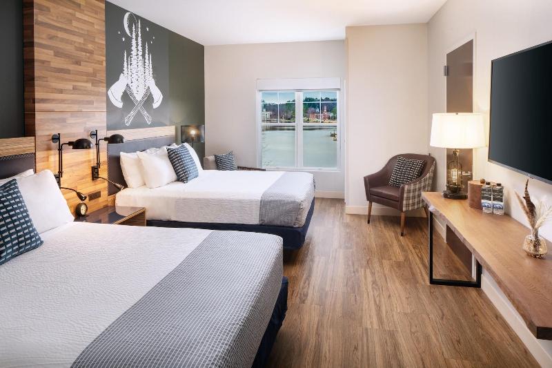 اتاق استاندارد با تخت دو نفره بزرگ, Voco Saranac Lake Ny Waterfront, An Ihg