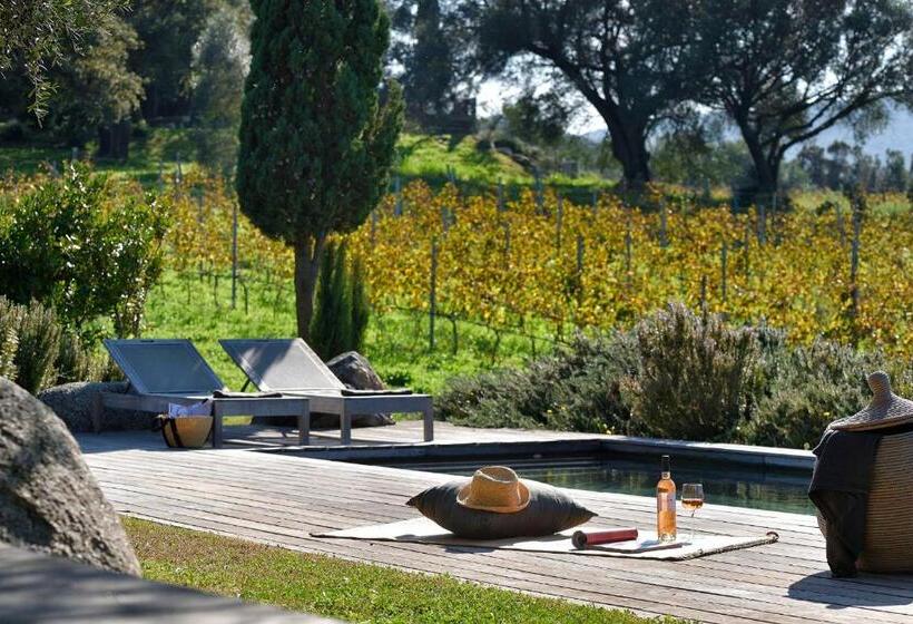ویلای یک اتاق خوابه با استخر شنا, Domaine De Peretti Della Rocca