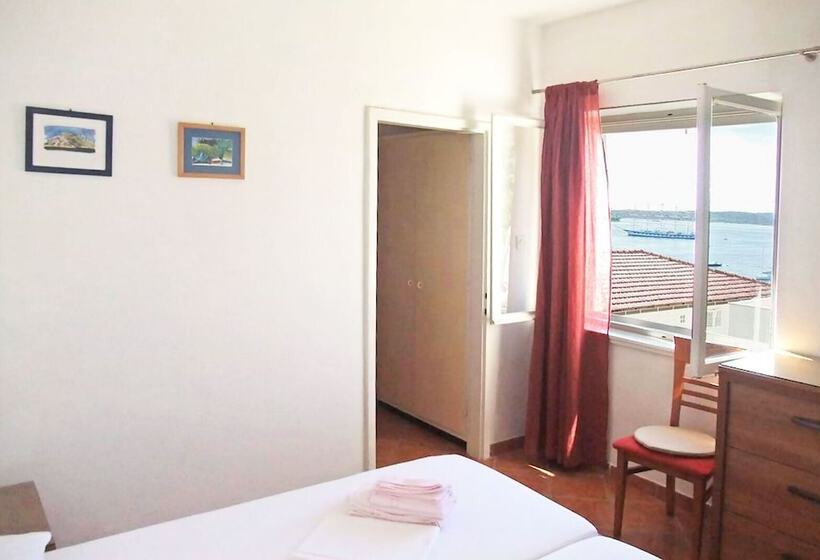 اتاق استاندارد با چشم‌انداز دریا, Rooms Vinka Tudor