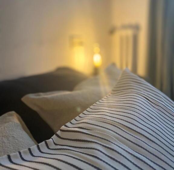 חדר סטנדרט חדר אמבטיה משותף, Hihome Hostel