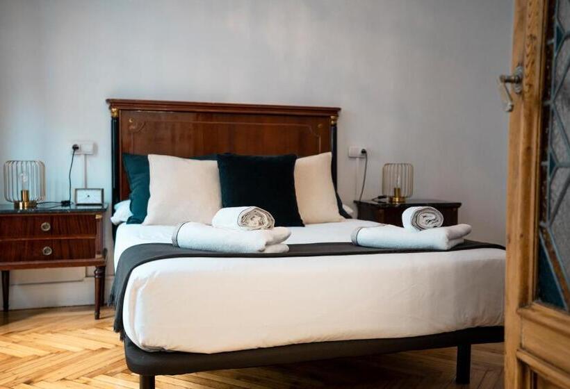 חדר סטנדרט חדר אמבטיה משותף, Hihome Hostel
