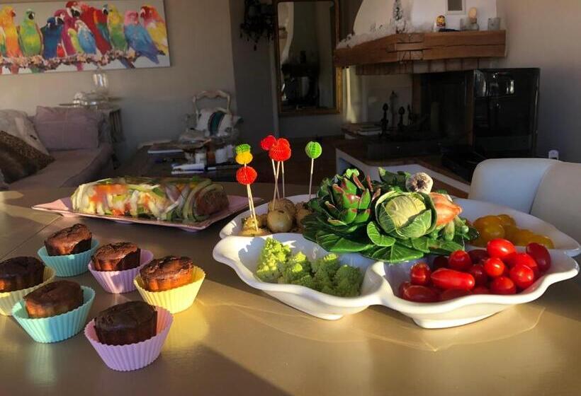 اتاق استاندارد, Les Grimaldines   Maison D Hôtes