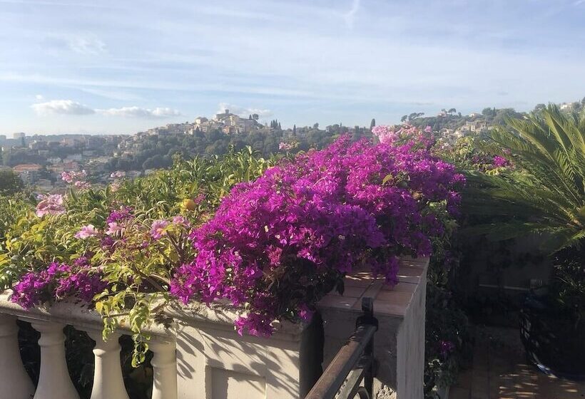 اتاق استاندارد, Les Grimaldines   Maison D Hôtes