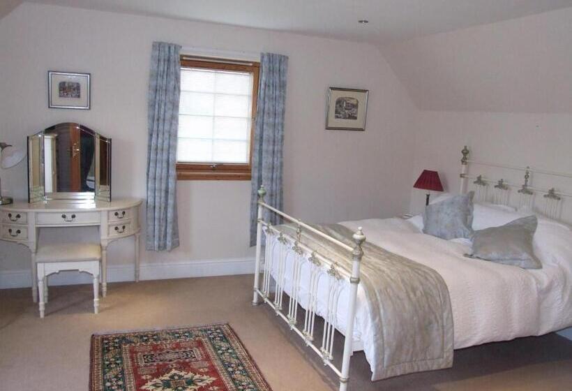 اتاق استاندارد با تخت بزرگ, Trien Lodge