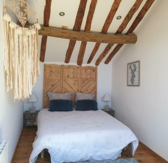 سوئیت 2 خوابه, La Petite Chapelle