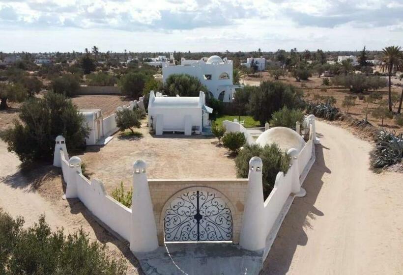 استودیو استاندارد با چشم‌انداز باغ, Nouveau Bungalow Djerba