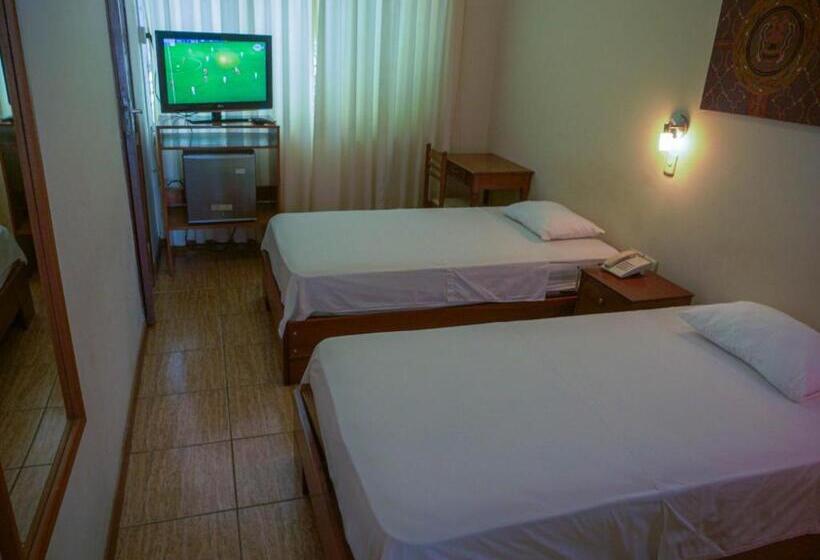 اتاق استاندارد, Grand Hotel Mercedes