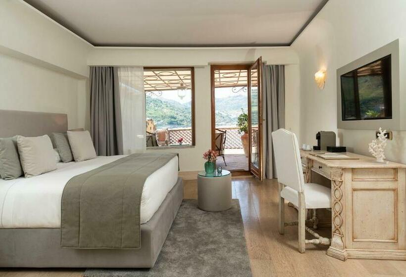 اتاق لوکس با چشم‌انداز دریا, Atlantis Bay  Vretreats