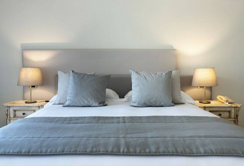 اتاق لوکس با چشم‌انداز دریا, Atlantis Bay  Vretreats
