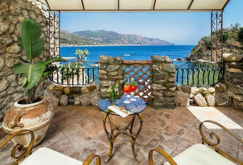 اتاق سه نفره دلوکس با چشم‌انداز دریا, Atlantis Bay  Vretreats