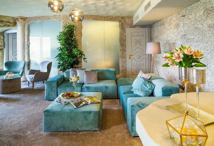سوییت با استخر, Atlantis Bay  Vretreats