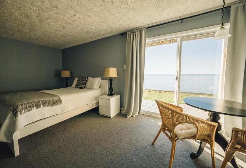 اتاق استاندارد با چشم‌انداز دریا, Auberge Sur Mer