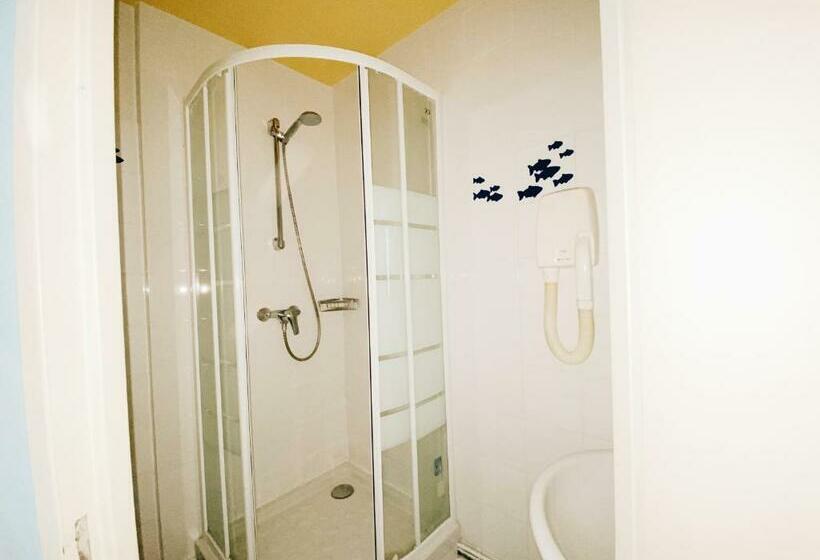 اتاق استاندارد یک نفره, Bellevue Montmartre
