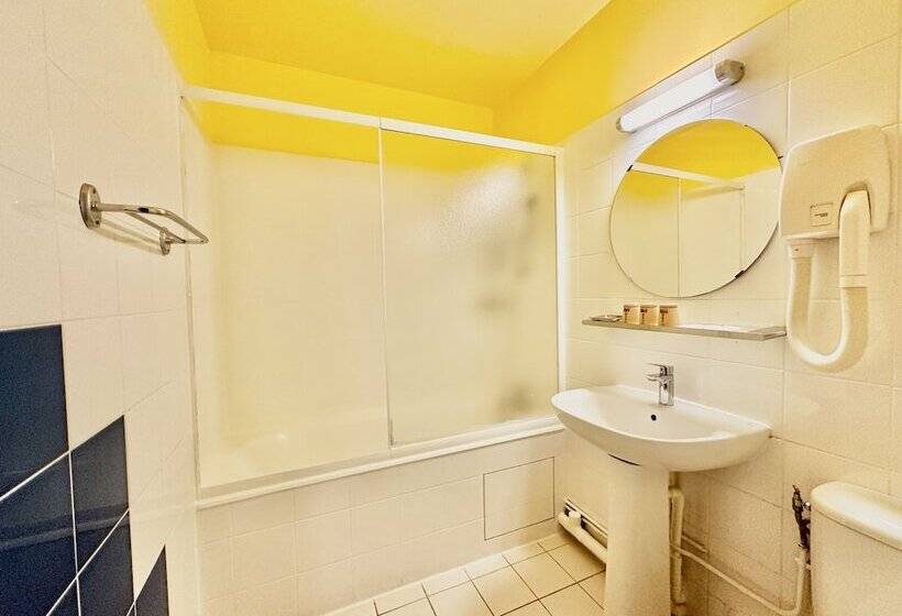 اتاق استاندارد سه نفره, Bellevue Montmartre