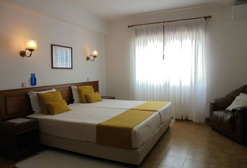 Suite, Boutique Hotel Marina S Roque